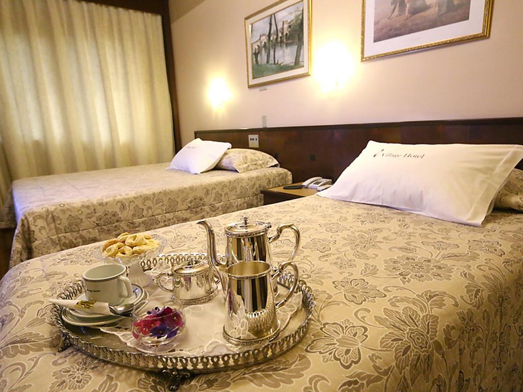 Village Hotel Ponta Grossa  Ngoại thất bức ảnh